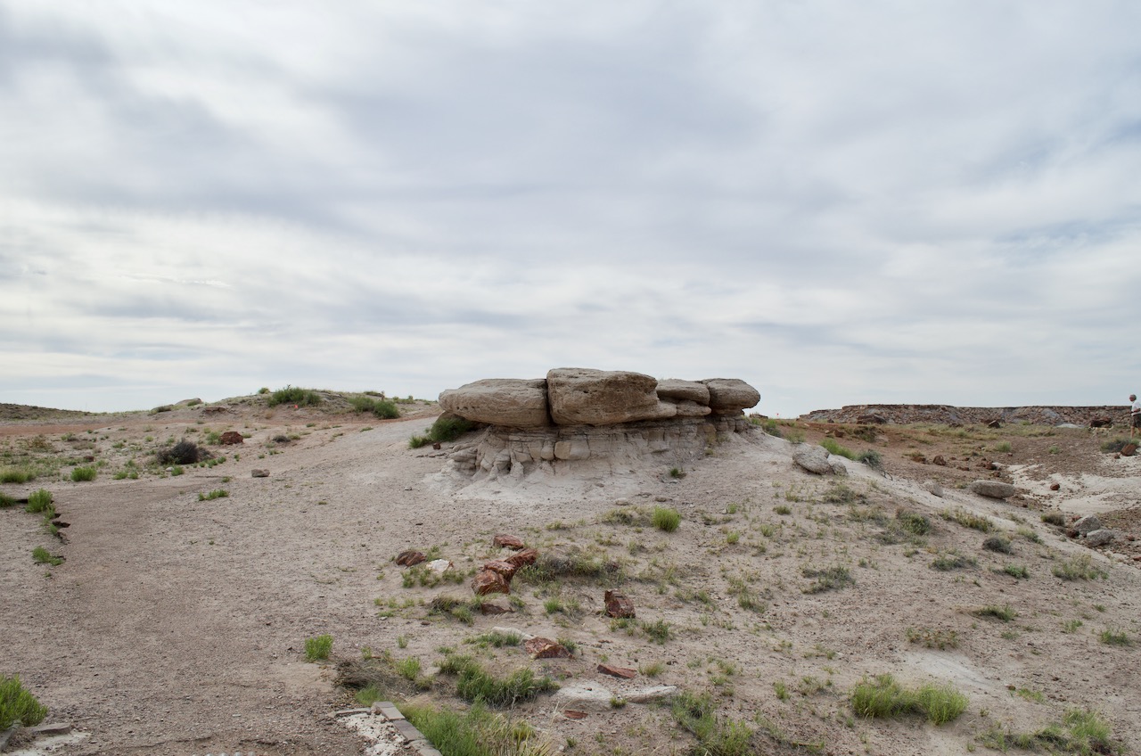 I think this is called a "cap rock" but correct me if I'm wrong, please.