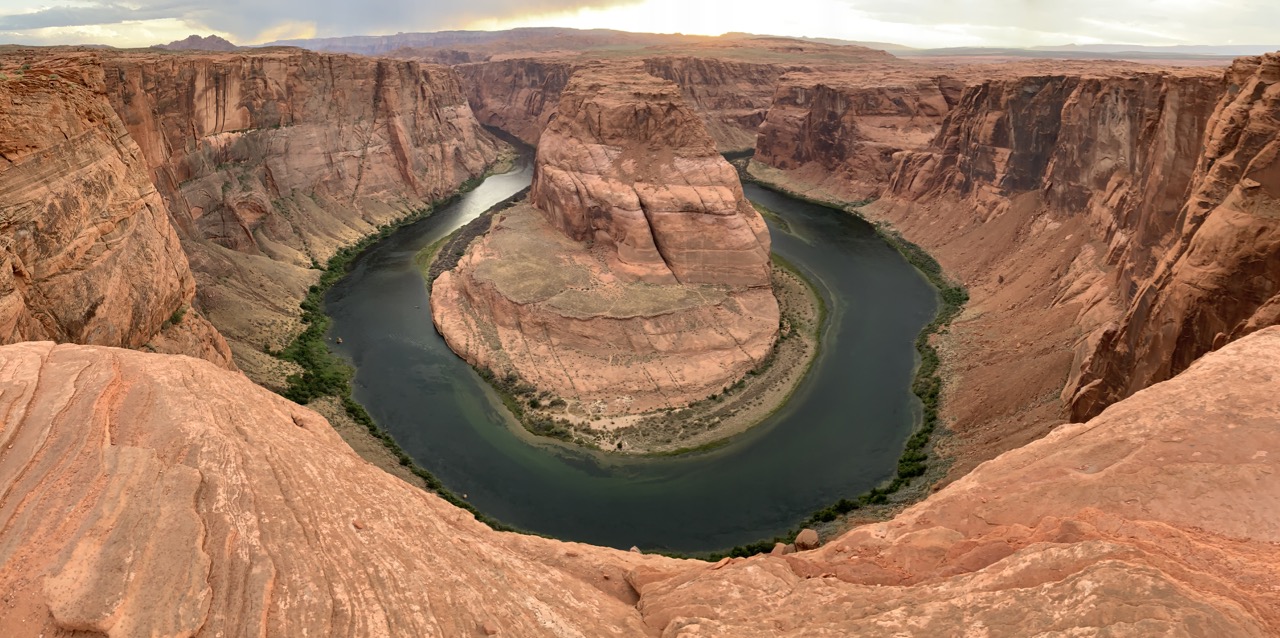 Pano of Horseshoe Bend.