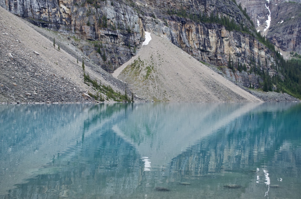 No Photoshop here. Lake Moraine's natural beauty.