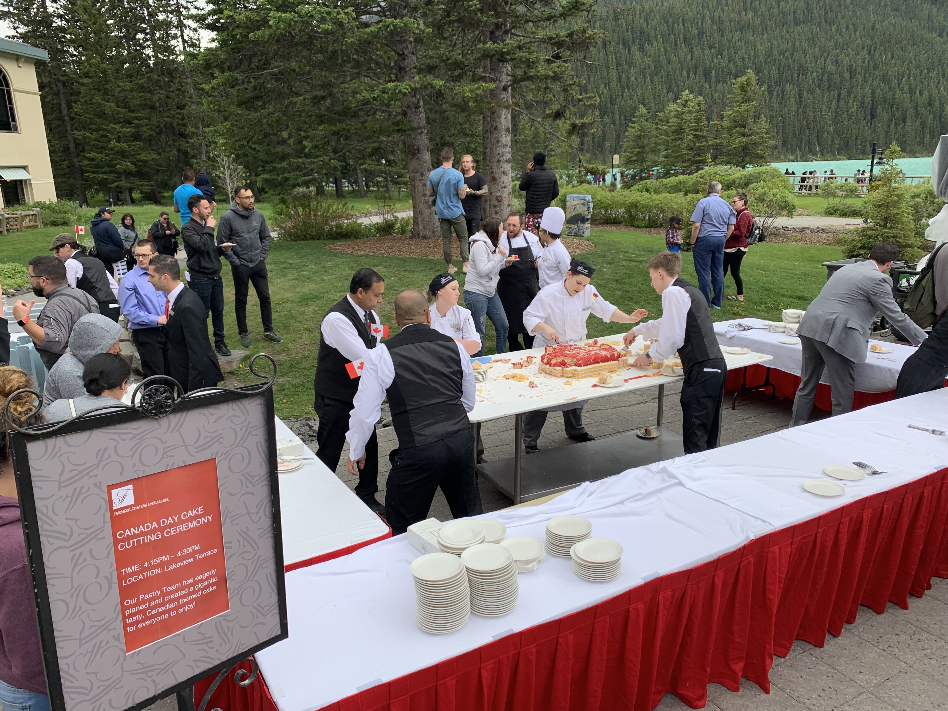 It's Canada Day! Eat some cake!