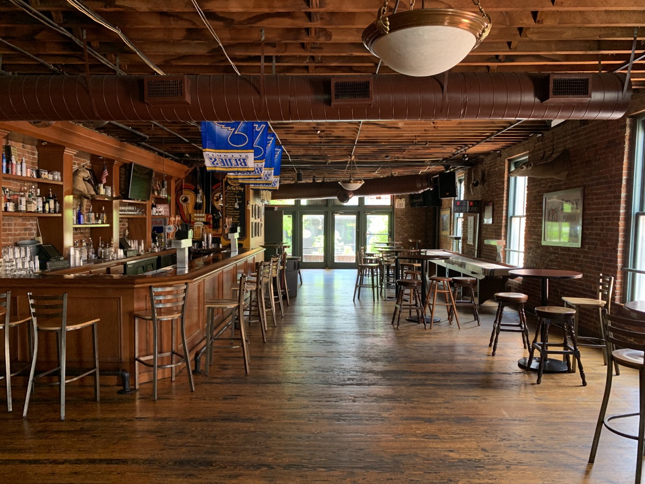 The upstairs area of the sports bar and restaurant we visited before going to the Gateway Arch.