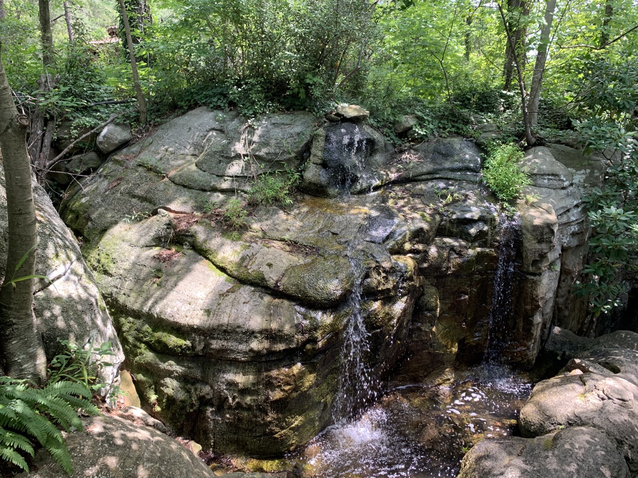 Rock City Gardens.