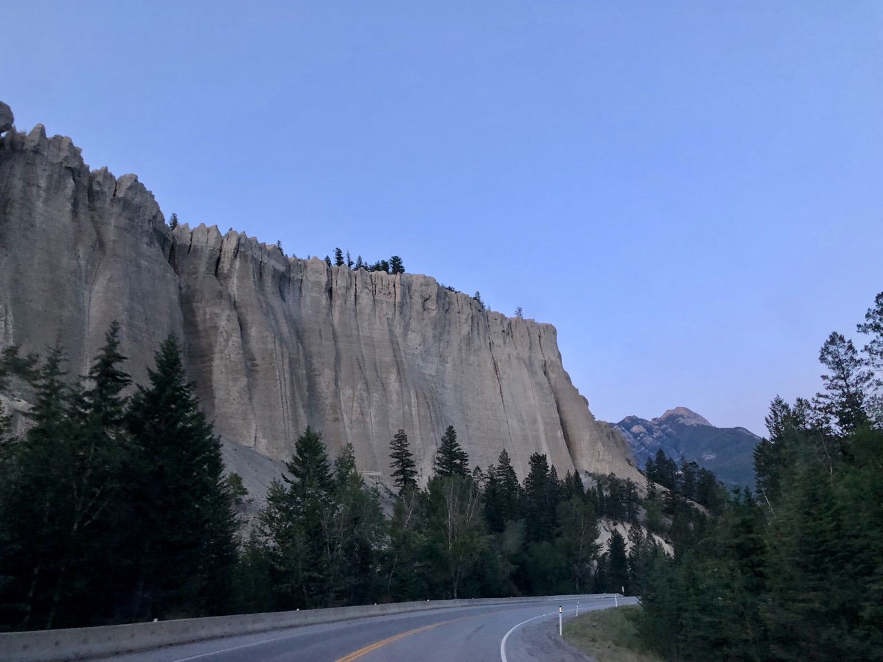 We came out of a long curve to this stretch of very different mountains.